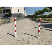 Barrier posts | Steel tube  60 x 2,5 mm | removable | with triangular locking mechanism | hot-dip galvanized | with 2 eyelets